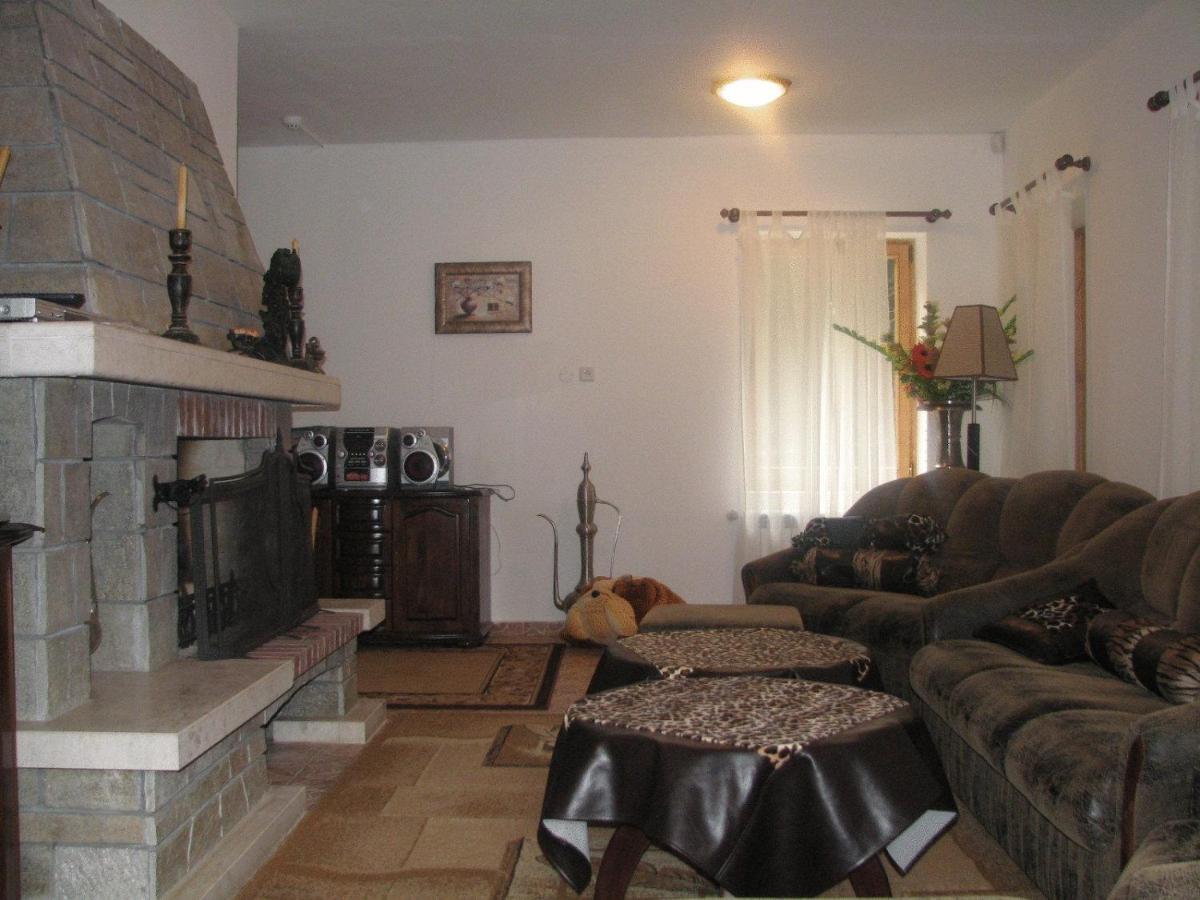 Elitza Villa Pamporowo Exterior foto